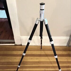 MeFOTO RoadTrip PRO Aluminum Series 1 - Silver- Travel Tripod